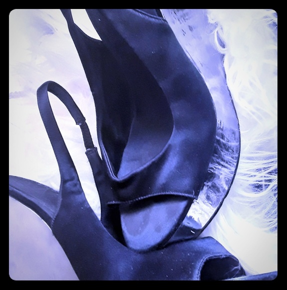 Nine West Wedges - Picture 1 of 3